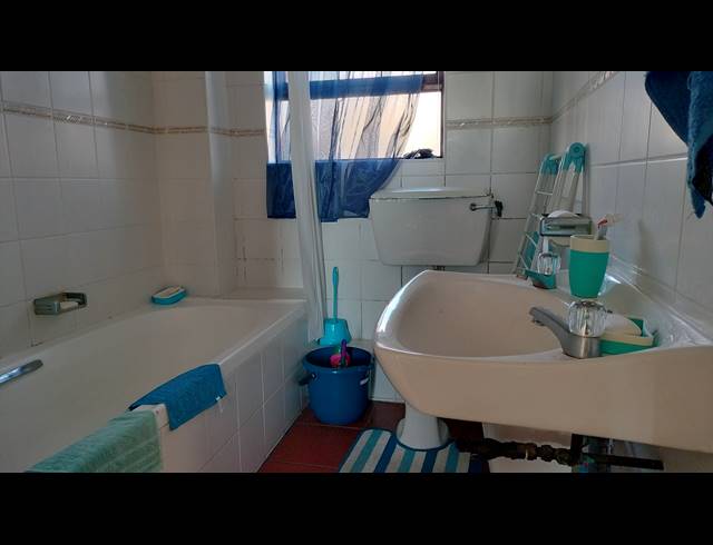 1 BEDROOM FLAT FOR SALE IN MOSSEL BAY CENTRAL